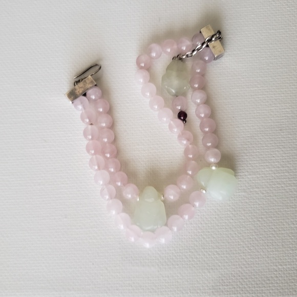 Pink Quartz And Jade Beaded Bracelet - Picture 2 of 5